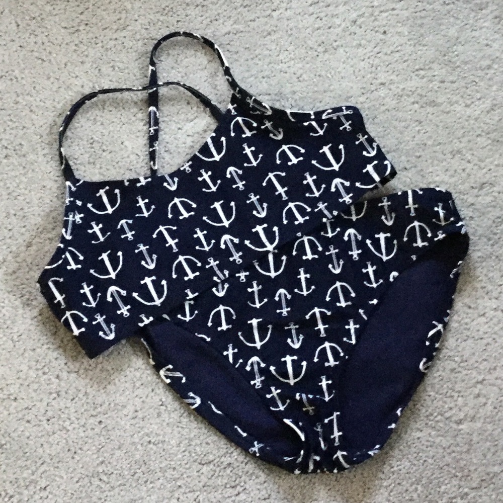 Bathing suits bundle - Picture 2 of 5